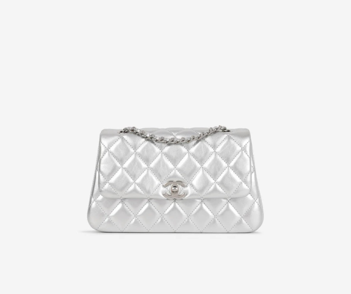 Chanel - 25S Classic Flap Bag