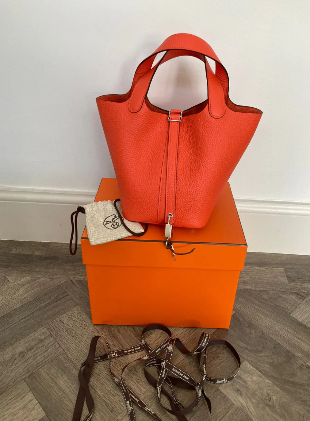 Hermès Picotin 18 Orange Poppy PHW